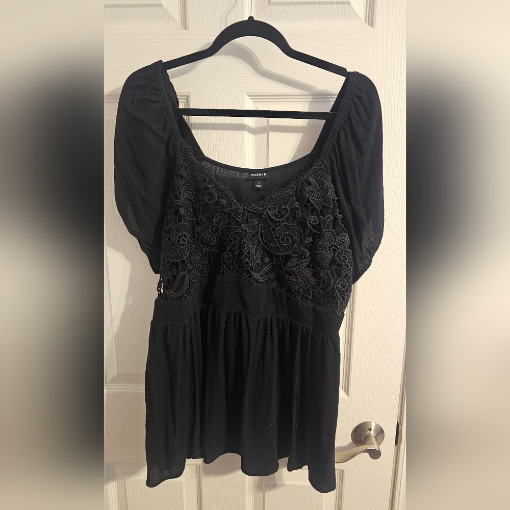 Torrid Black Floral Lace Blouse